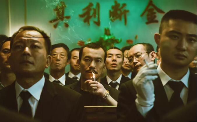 ������Ů����