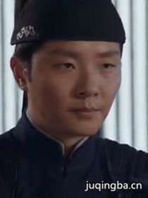 铁英(李旗 饰)