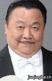 蒋万祺(秦煌 饰)