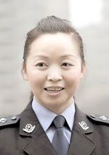 颜红君