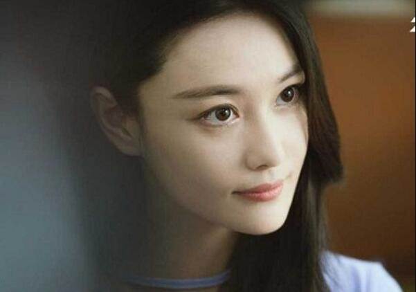 ϵ