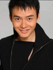 侣皓吉吉
