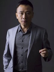 吕一丁