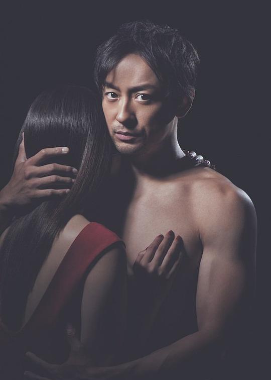 想被拥抱的12个女人剧情介绍